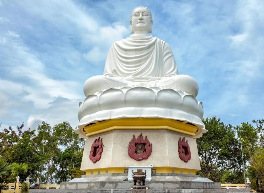陳富街