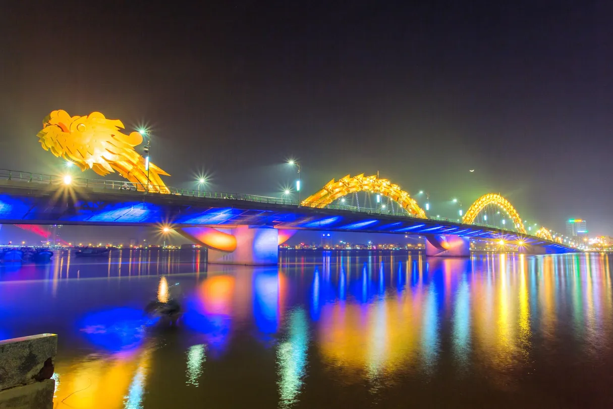龍橋、韓江畔