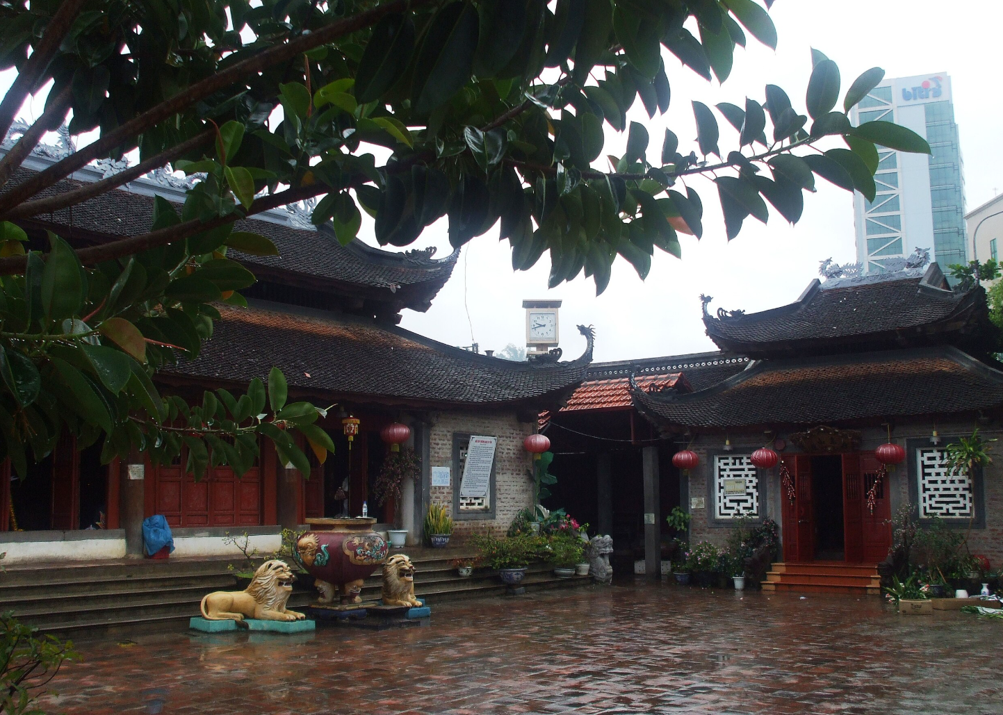 國母靈祠