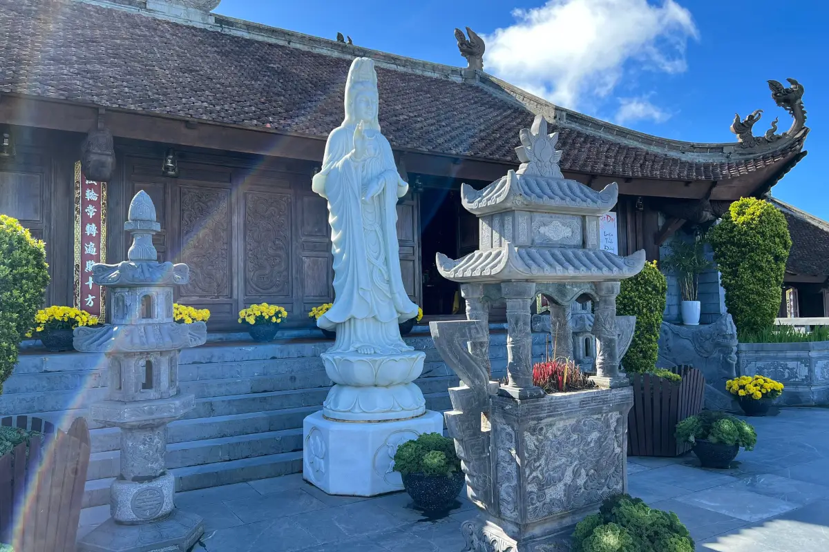 番西邦峰