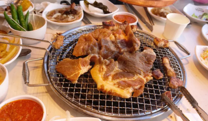 明倫進士烤肉