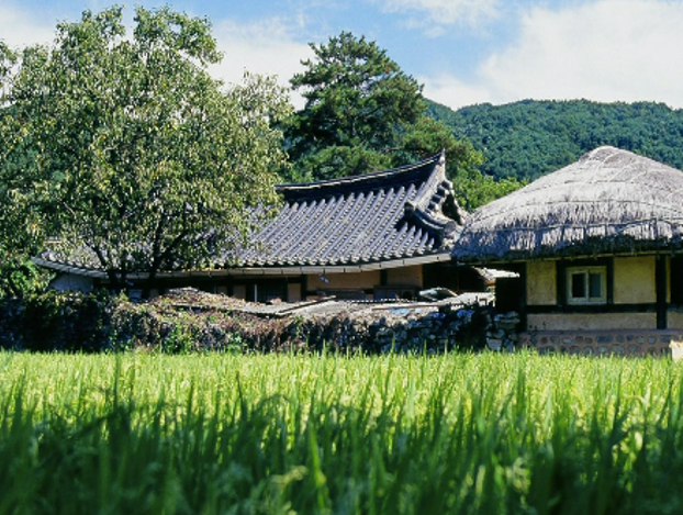 外岩民俗村
