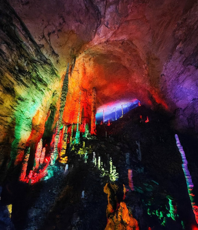 黃龍洞
