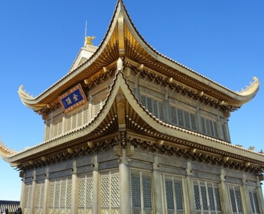 峨嵋山