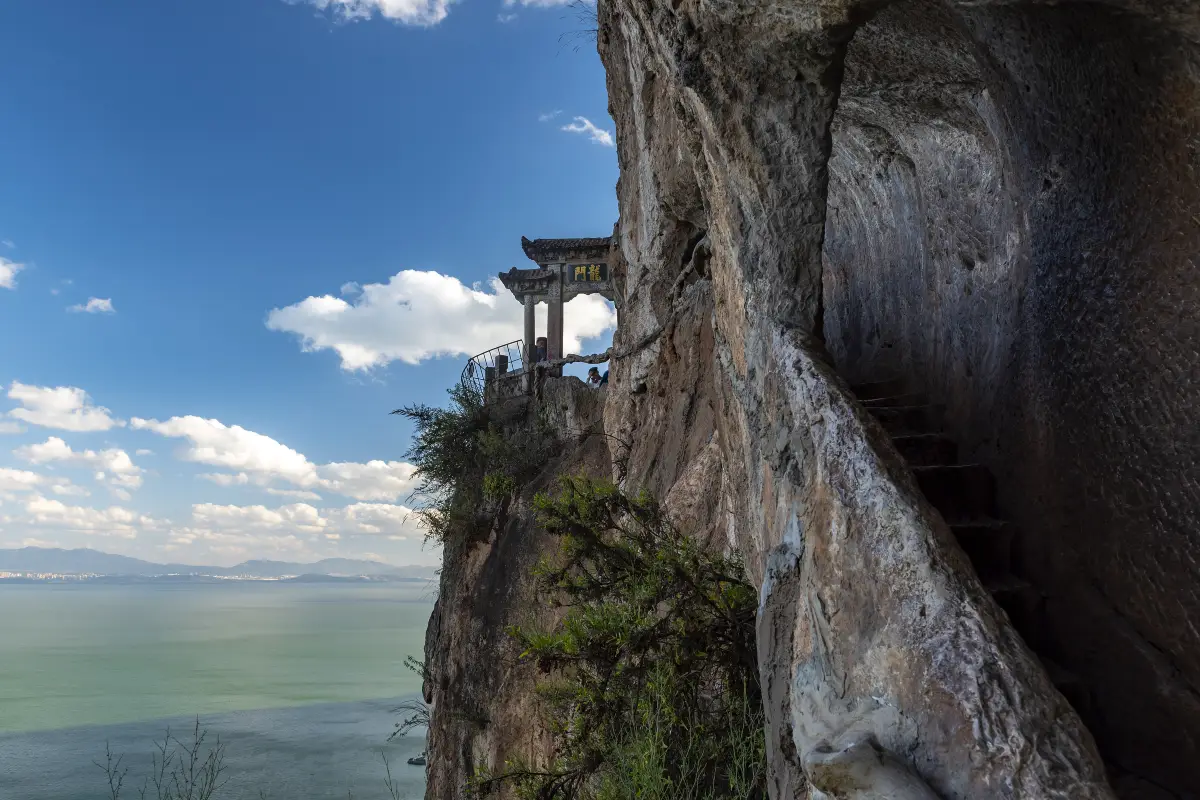 西山龍門