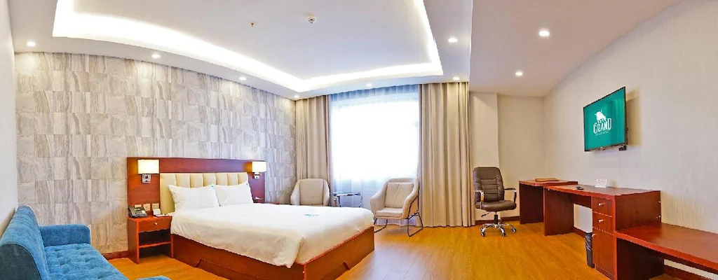 GRAND YAK HOTEL