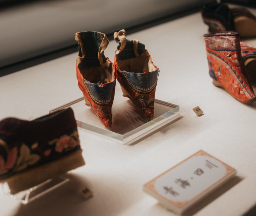 三寸金蓮館