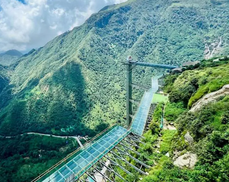 雲龍玻璃橋