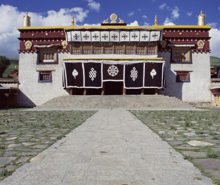 長青春科爾寺