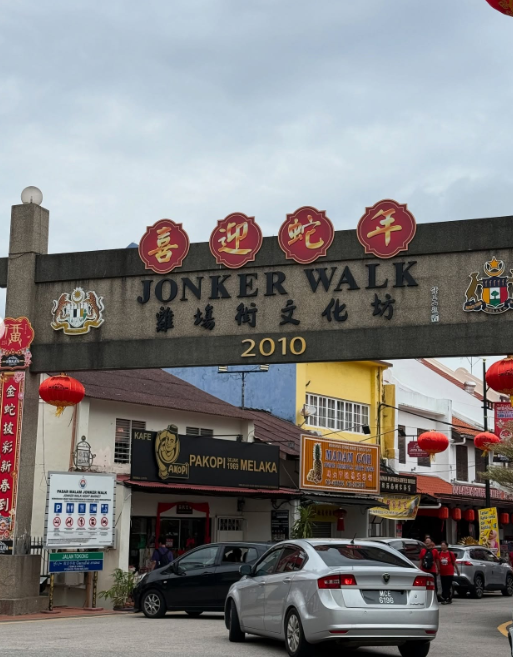 雞場古董街、荷蘭紅屋、大鐘樓、基督堂 、古城堡