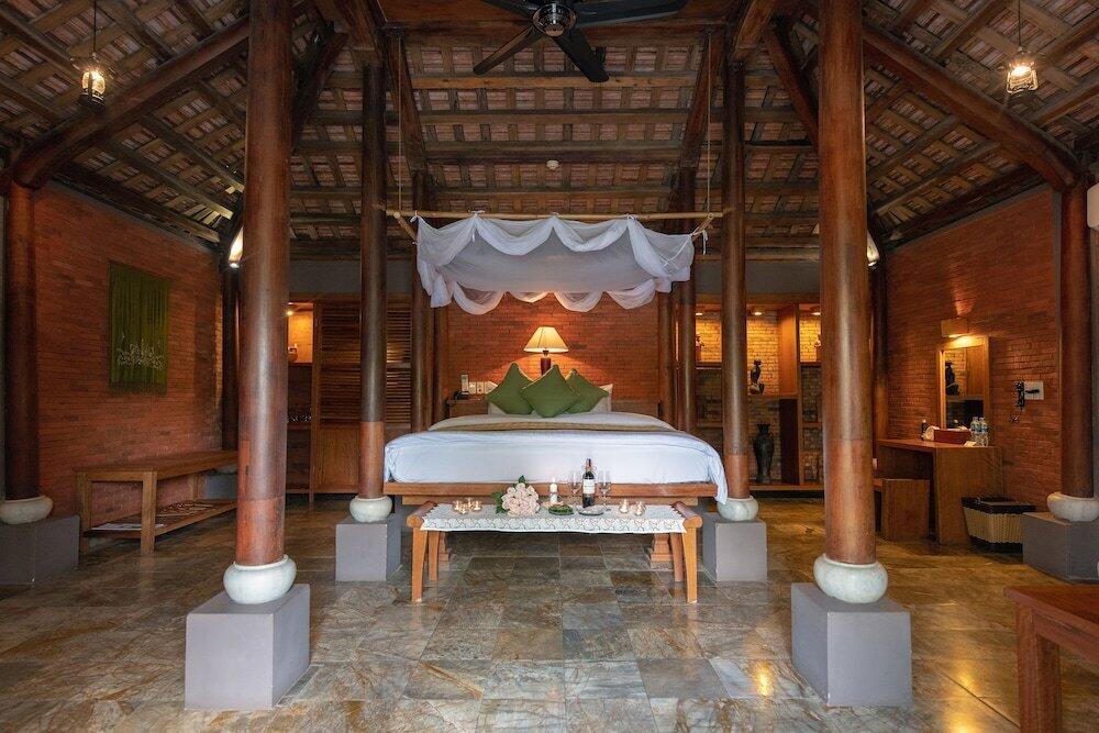 Pilgrimage Village Boutique Resort & Spa